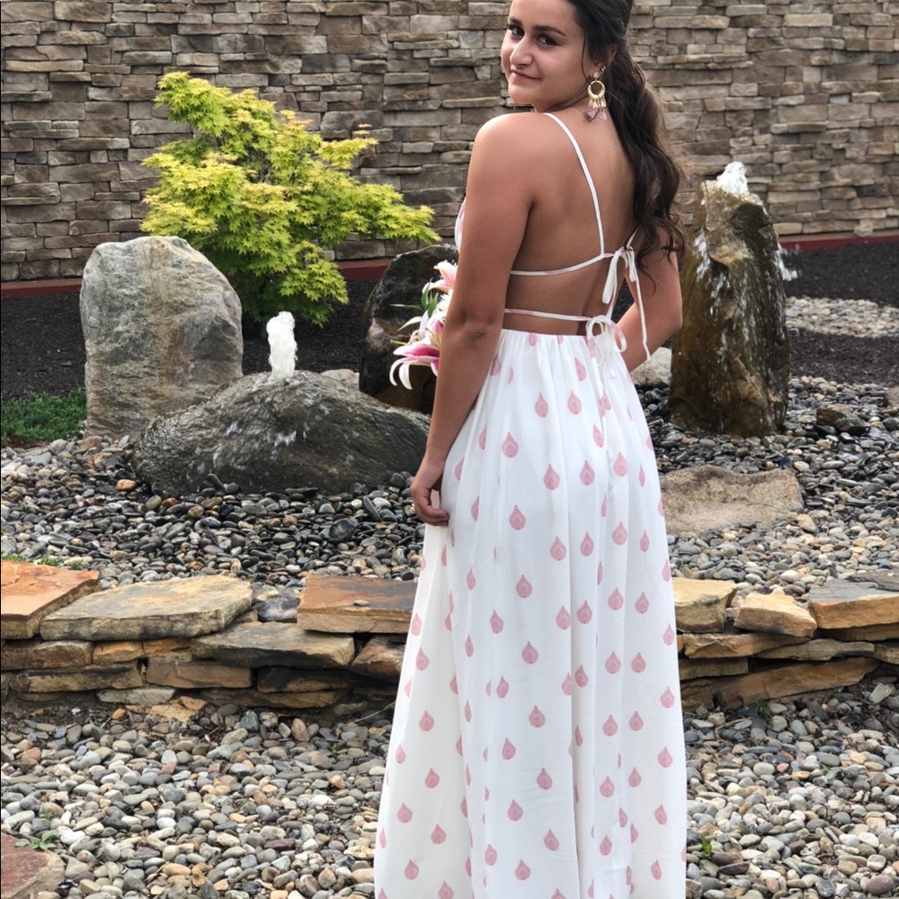 Prom Dress - Picture 2 of 4